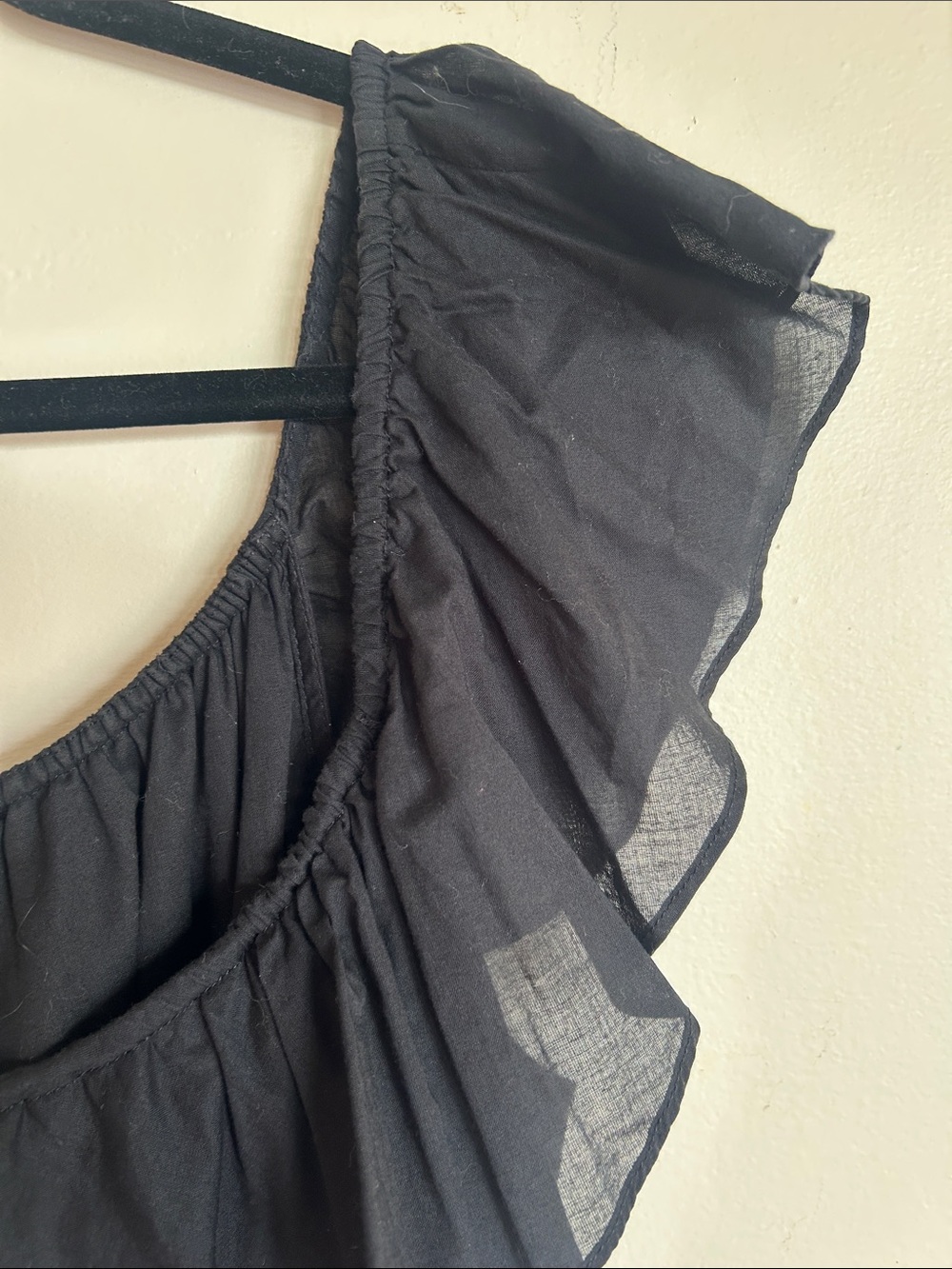 Lauren Ralph Lauren Black Ruffle-Trim Tie Front Top - Picture 2 of 6